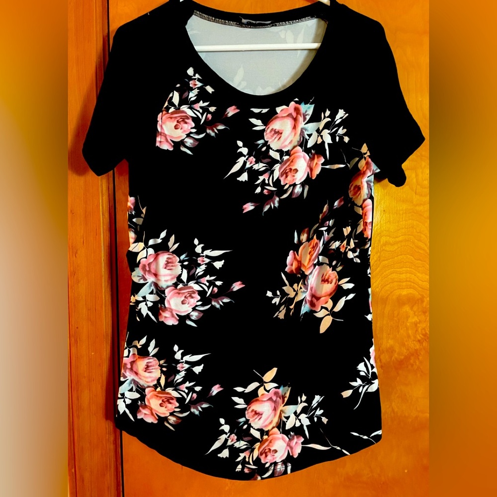 Breast feeding maternity top EUC